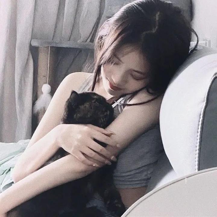丹妮尔·凯布尔：目击者
